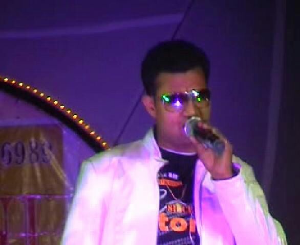 best male bollywood singer dehradun