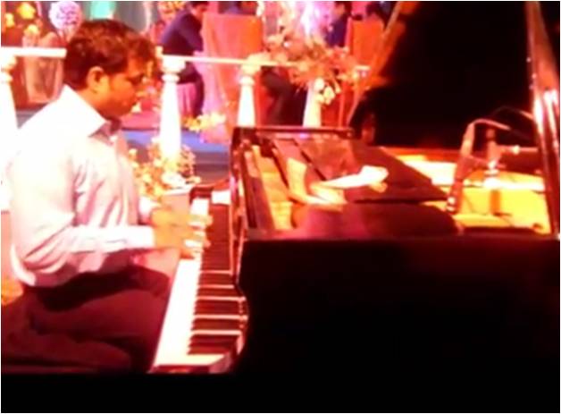 male piano player dehradun